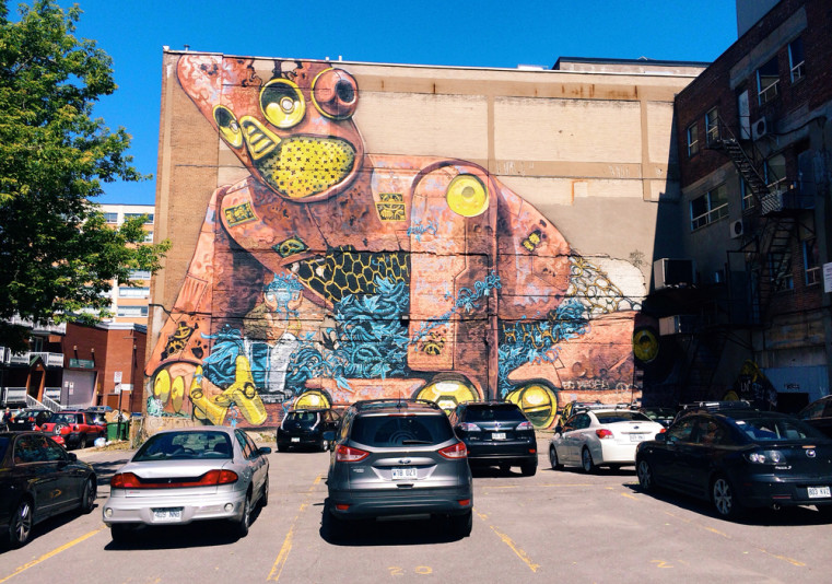 Montreal Mural Tour - Seattle's Travels